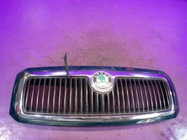 Skoda Fabia Mk1 (6Y) Maskownica / Grill / Atrapa górna chłodnicy 6Y0853668B