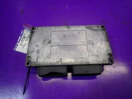 Renault Megane I Komputer / Sterownik ECU silnika 7700113460