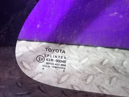 Toyota Yaris Galinis šoninis kėbulo stiklas 