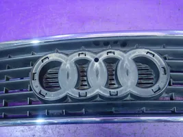 Audi A6 Allroad C5 Etupuskurin ylempi jäähdytinsäleikkö 4B0853651F