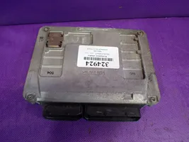 Skoda Fabia Mk1 (6Y) Komputer / Sterownik ECU silnika 03D906032F