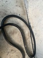 Volkswagen Jetta VI Front door rubber seal 