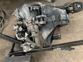 Ford Kuga I Boîte de vitesses manuelle à 6 vitesses 6M2R7F096