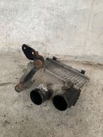 Toyota Corolla E120 E130 Chłodnica powietrza doładowującego / Intercooler 