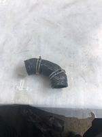 Volkswagen Tiguan Tube d'admission de tuyau de refroidisseur intermédiaire 04l131521