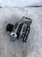 Volvo XC40 Generatore/alternatore 32279255