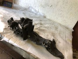 Audi A4 S4 B9 Uchwyt / Mocowanie sprężarki klimatyzacji 04l903143de