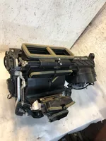 Ford Mondeo MK V Sisälämmityksen ilmastoinnin korin kokoonpano Ds7h19b735a