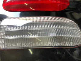 Mitsubishi Pajero Lampa tylna P0617R