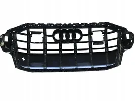 Audi Q7 4M Maskownica / Grill / Atrapa górna chłodnicy 4M0853651AK