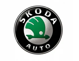 Skoda Fabia Mk2 (5J) Maskownica / Grill / Atrapa górna chłodnicy 5J0853677