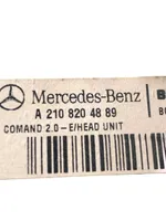 Mercedes-Benz E W210 Radio/CD/DVD/GPS-pääyksikkö A2108204889