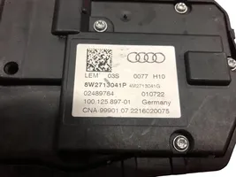 Audi A4 S4 B9 8W Vaihteenvalitsimen verhoilu 8W2713041P