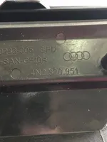Audi A8 S8 D5 Copertura griglia di ventilazione laterale cruscotto 4N2820951