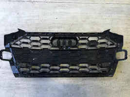 Audi A4 S4 B5 8D Maskownica / Grill / Atrapa górna chłodnicy 8W0853651DK