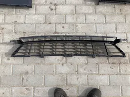 Renault Megane III Grille calandre supérieure de pare-chocs avant 62