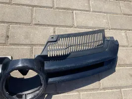 Volkswagen Golf V Maskownica / Grill / Atrapa górna chłodnicy ATRAPA