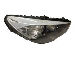 BMW 5 GT F07 Lampa przednia 7199614