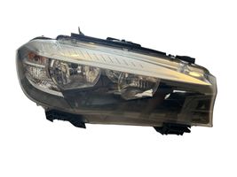 BMW X5 F15 Lampa przednia 7290048