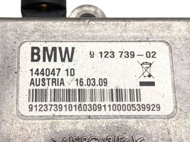 BMW 5 E60 E61 Pystyantennivahvistin 9123739