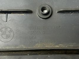 BMW X5 E70 Ramka przedniej tablicy rejestracyjnej 8038261