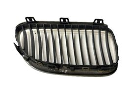 BMW 3 E92 E93 Front bumper upper radiator grill 7254967