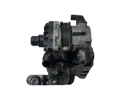 BMW X5 E70 Water pump 7584088