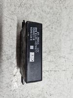 BMW 3 E36 Centrālās atslēgas vadības bloks 61354376977