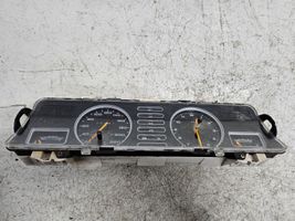 Opel Rekord E2 Nopeusmittari (mittaristo) 90044927