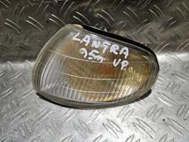 Hyundai Lantra II Front indicator light 92301285