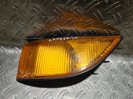 Mitsubishi Colt Piloto intermitente delantero 0455702L