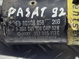 Volkswagen PASSAT B3 Etupyyhkimen vivusto ja moottori 0390241108CHP