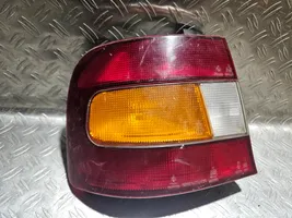 Hyundai Lantra I Rückleuchte Heckleuchte 7R011110