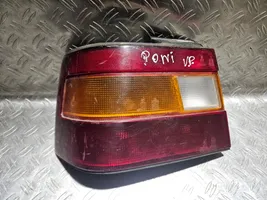 Hyundai Pony Luz trasera/de freno 023512