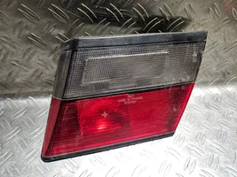 Nissan Primera Lampy tylnej klapy bagażnika 2192