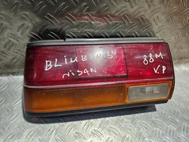 Nissan Bluebird Aizmugurējais lukturis virsbūvē 3310604L