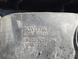 Toyota Corolla E80 Lampa tylna 12207L