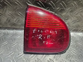 Ford Escort Lampy tylnej klapy bagażnika 93AG15K258