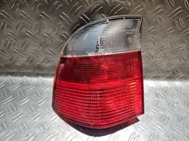 BMW 5 E39 Luci posteriori 393327