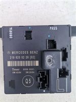 Mercedes-Benz CLS C219 Oven ohjainlaite/moduuli 2198200226