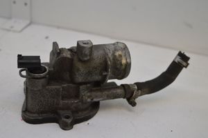 Mercedes-Benz E W211 Alloggiamento termostato A64620015