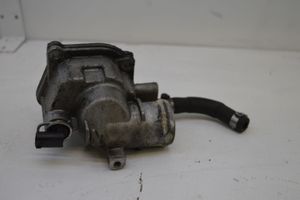 Mercedes-Benz E W211 Alloggiamento termostato A64620015