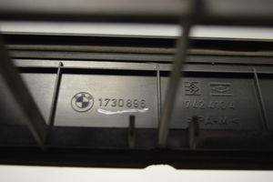 BMW 5 E39 Couvercle du boîtier de filtre à air 1730896