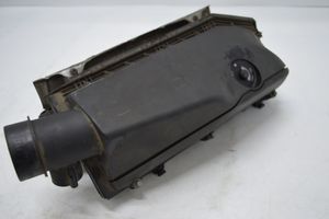 Mercedes-Benz C W203 Scatola del filtro dell’aria A0000945568