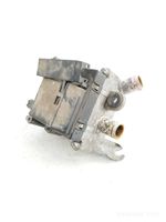 Mercedes-Benz E W210 Tubo flessibile del liquido di raffreddamento del motore A6111500304