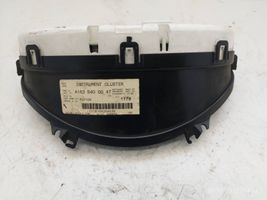 Mercedes-Benz ML W163 Tachimetro (quadro strumenti) A1635400047