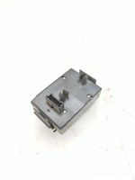 Mercedes-Benz S W220 Interruptor del espejo lateral 2208211551