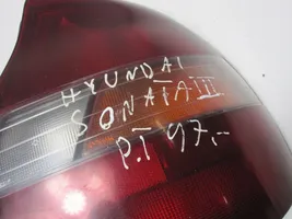 Hyundai Sonata Luci posteriori 