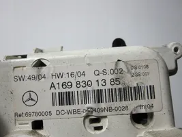 Mercedes-Benz A W169 Centralina del climatizzatore A1698301385