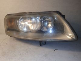 Audi A6 S6 C6 4F Lampa przednia 